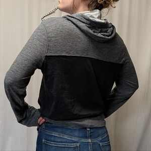 Grey Men's American Eagle Hoodie - Size Medium